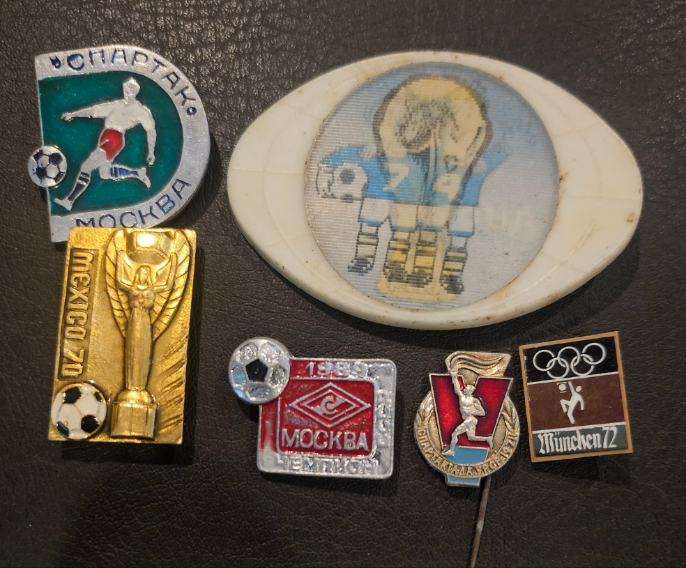 Soccer pins