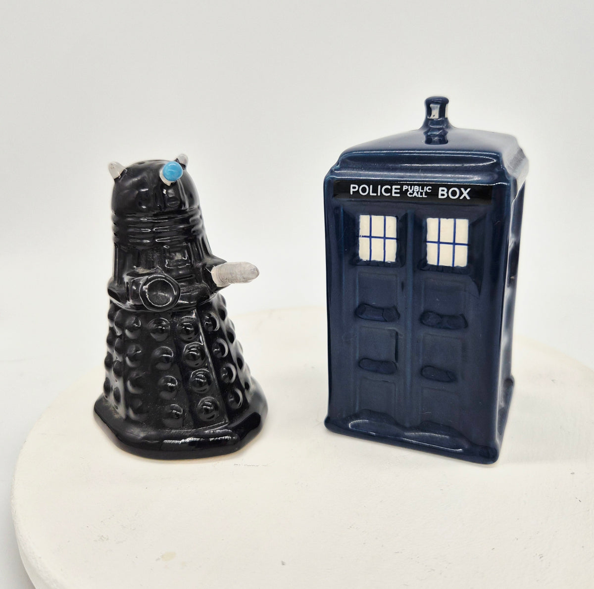 Dr Who salt and pepper shakers