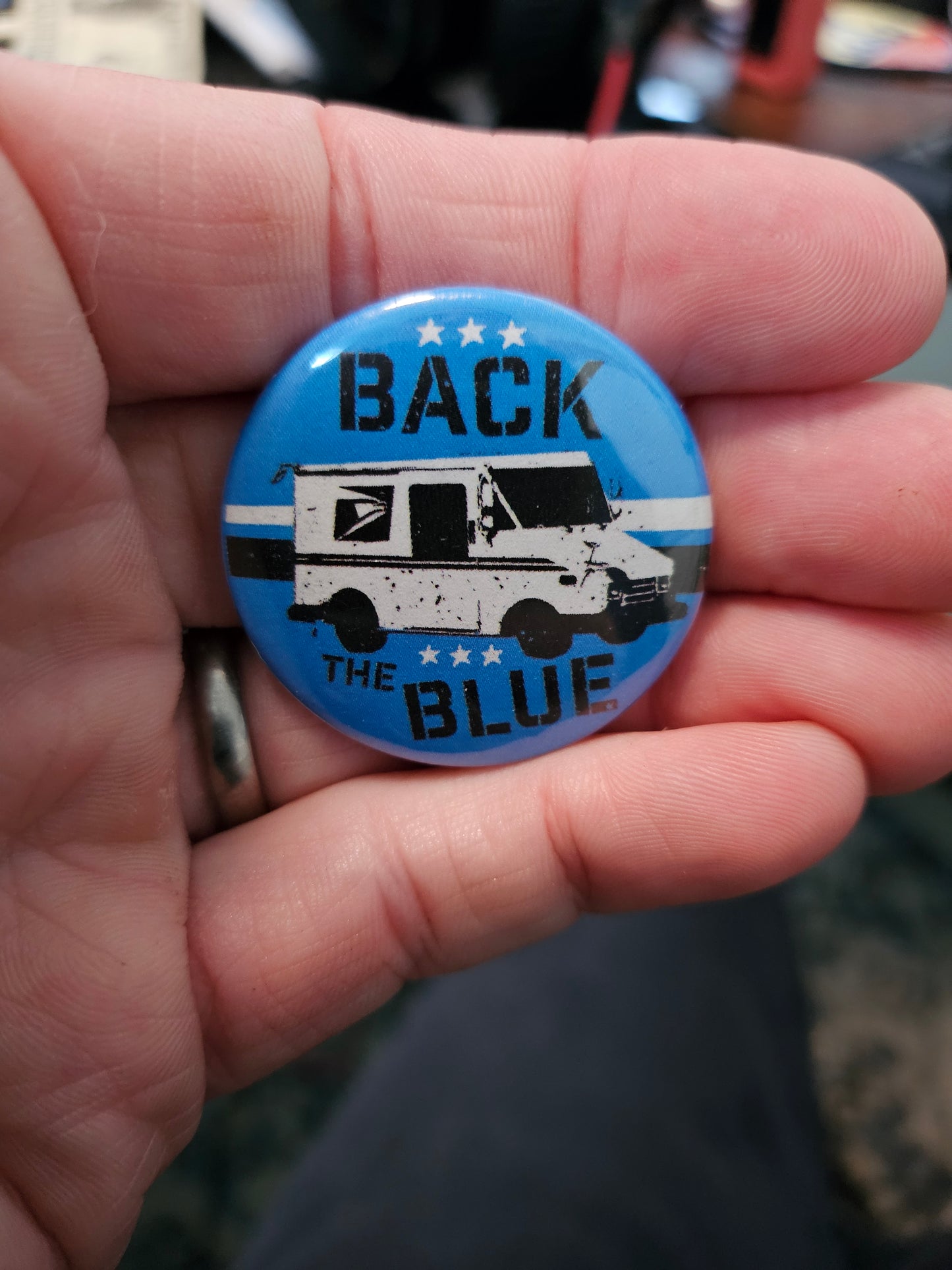 Back the blue button