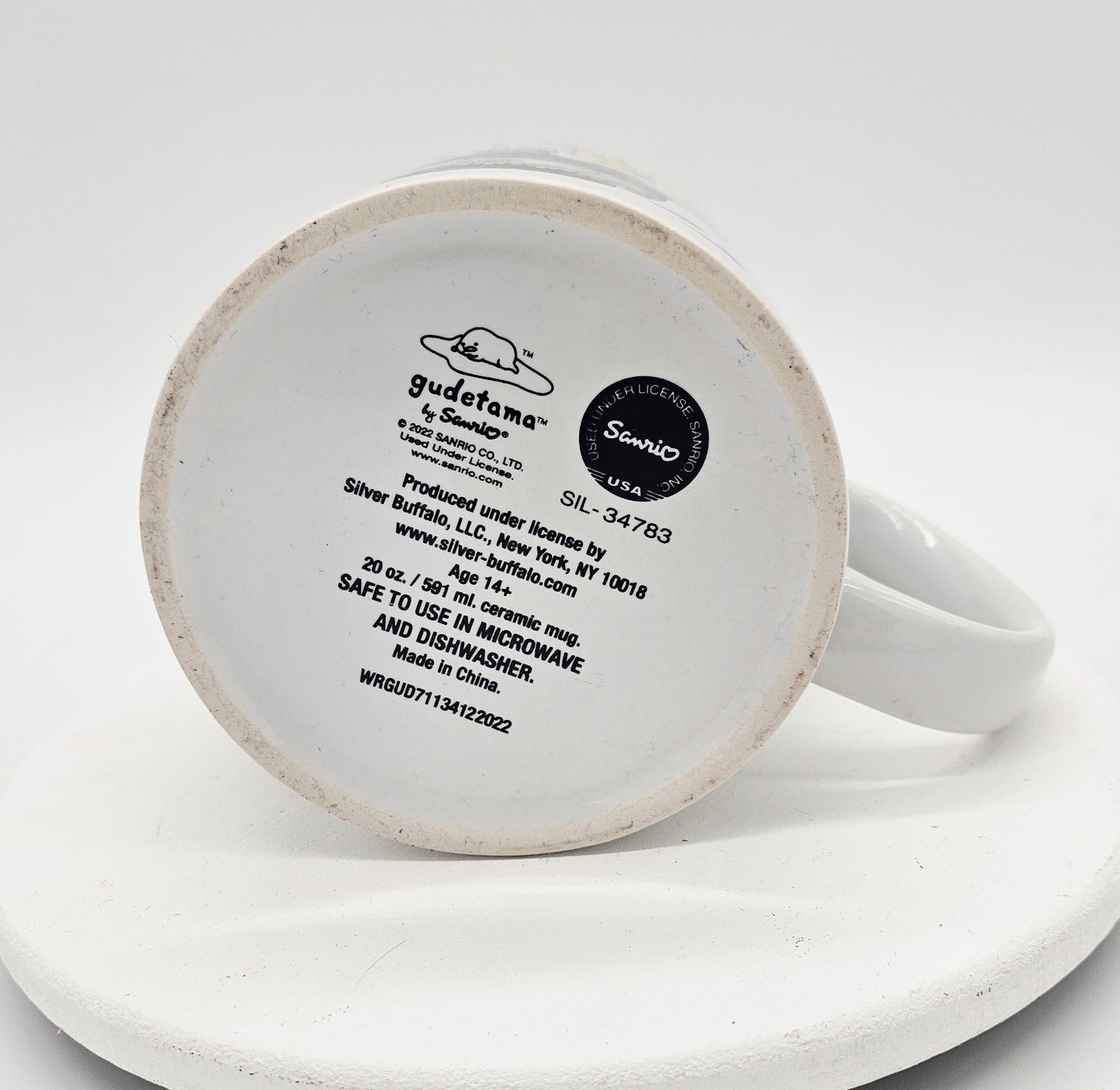 Sanrio Gudetama 20 Oz mug